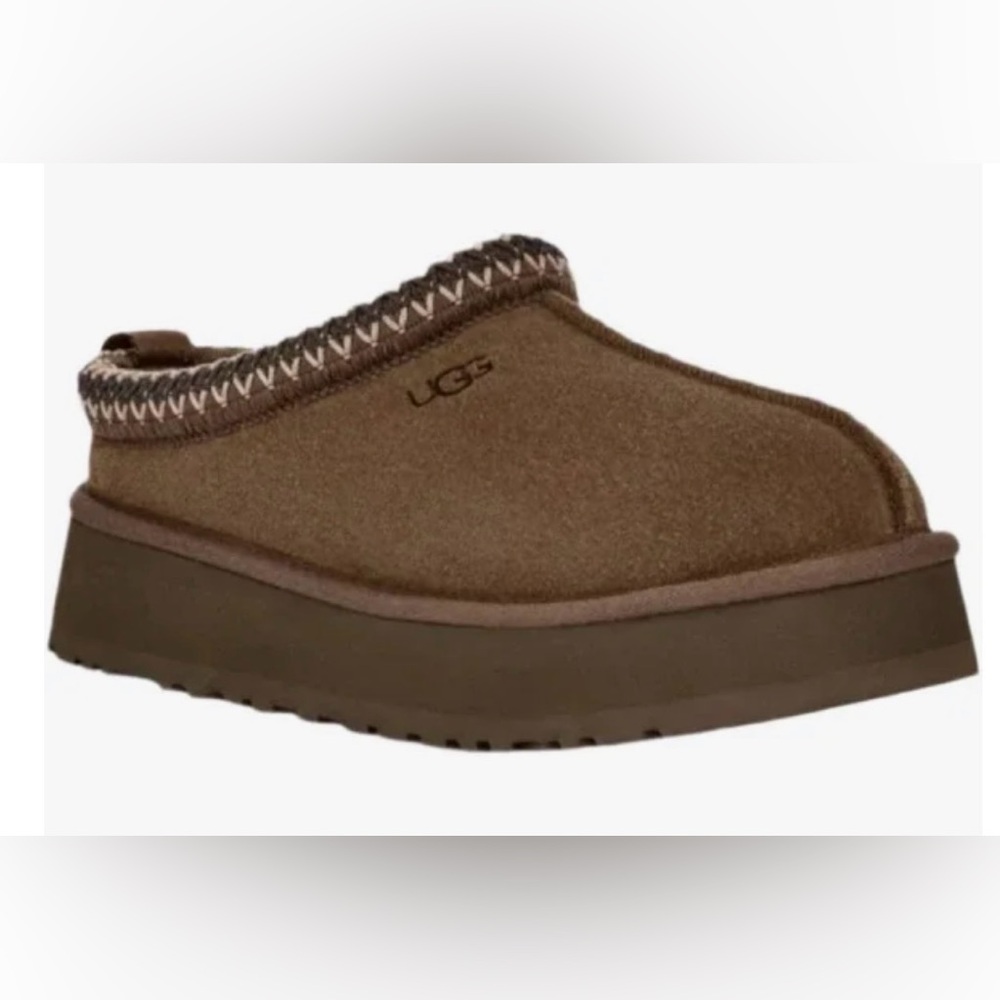UGG Brown Women's Slippers
